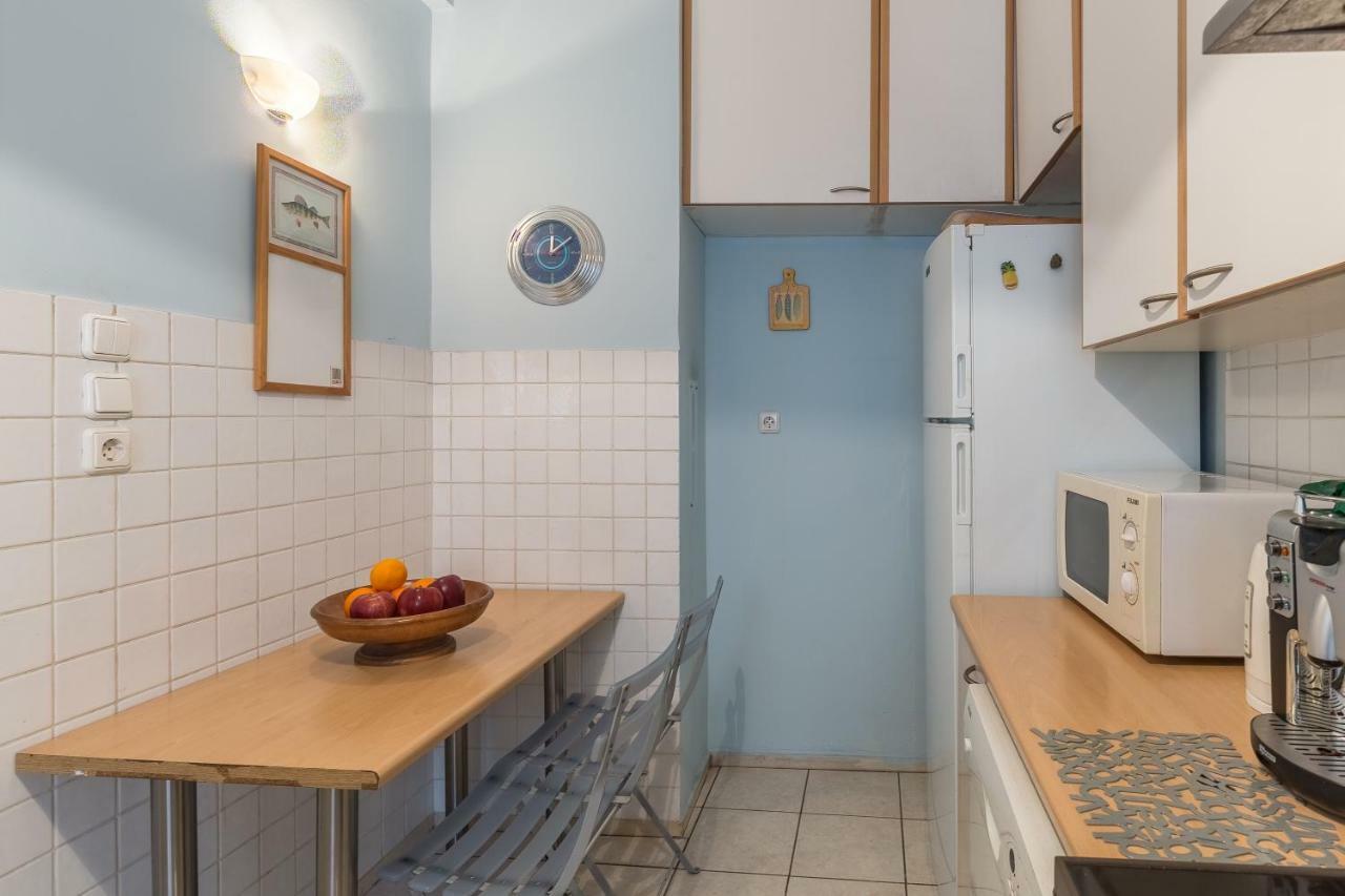 Art Deco Spacious Appartment Close To Centre Athena Bagian luar foto