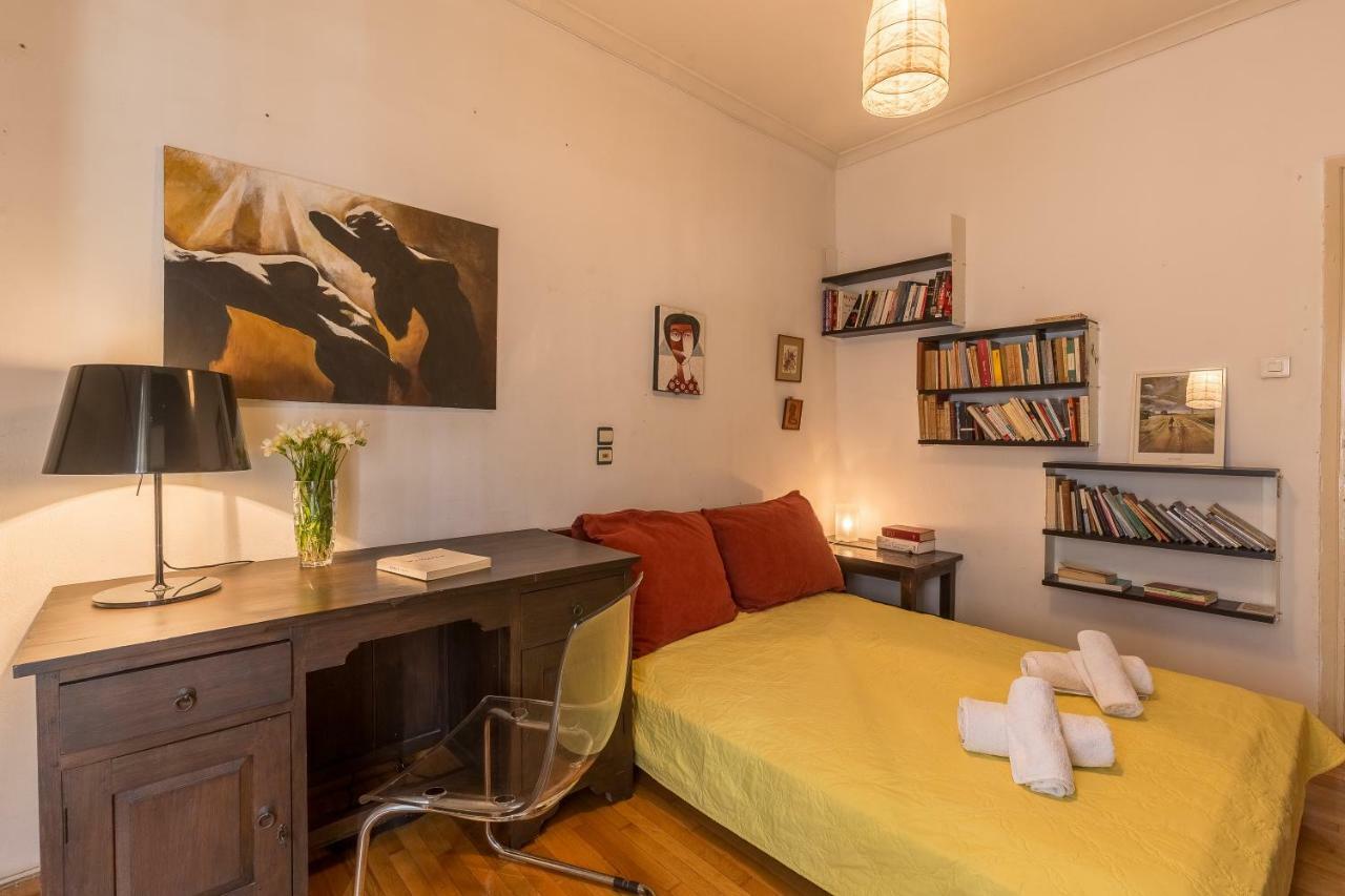 Art Deco Spacious Appartment Close To Centre Athena Bagian luar foto