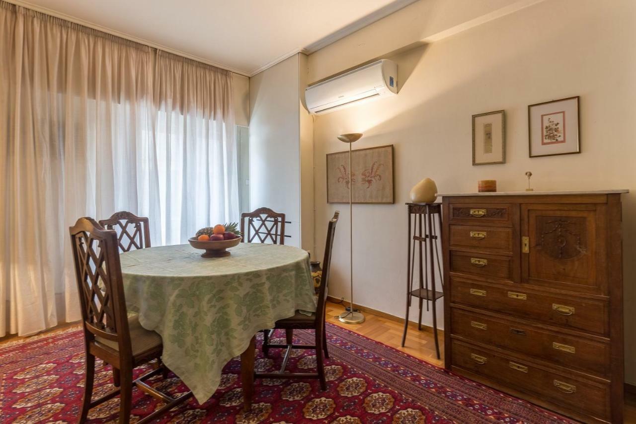 Art Deco Spacious Appartment Close To Centre Athena Bagian luar foto